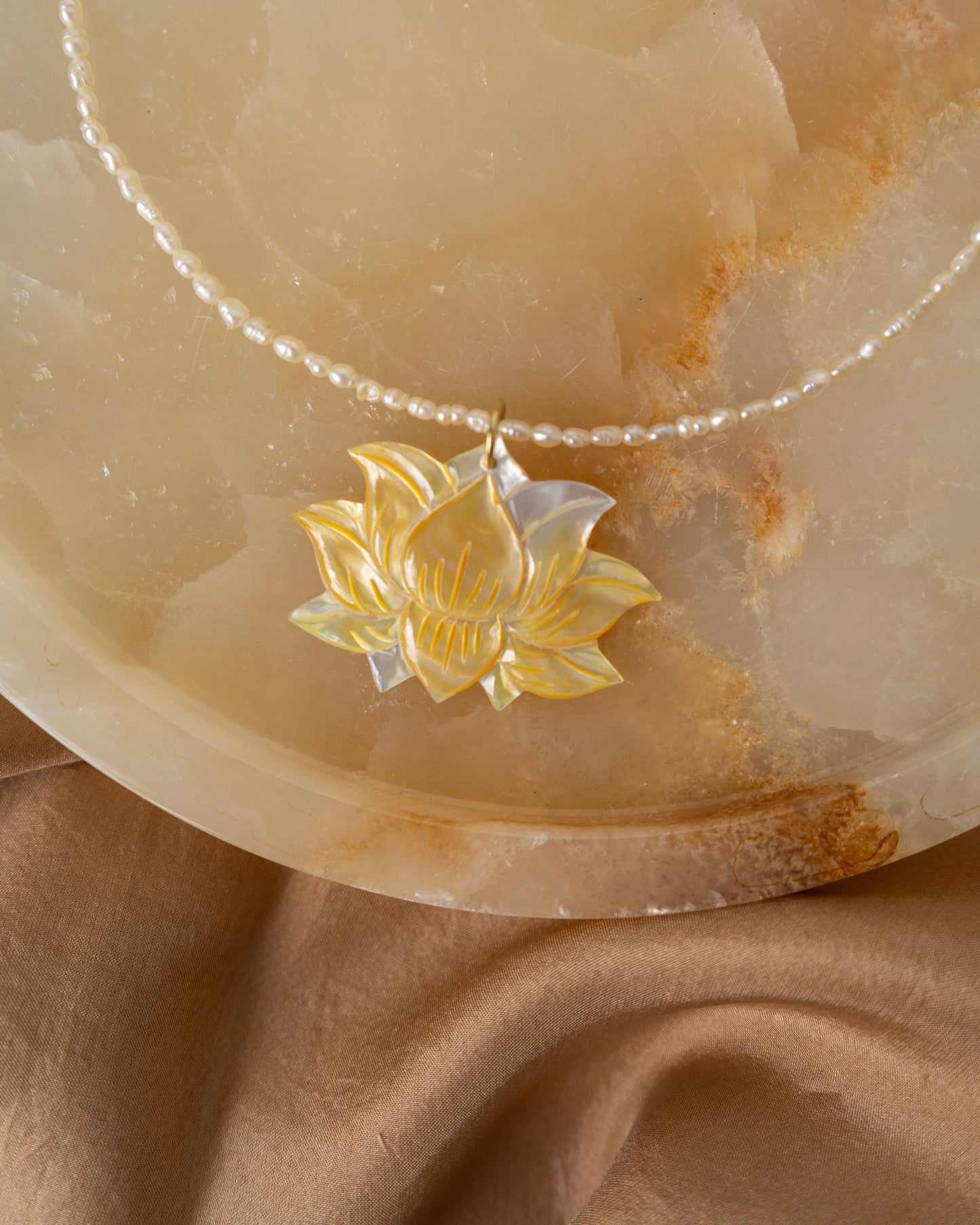 Solaris Lotus Collar Gold Mini Pendant Tiyara Soul Wear