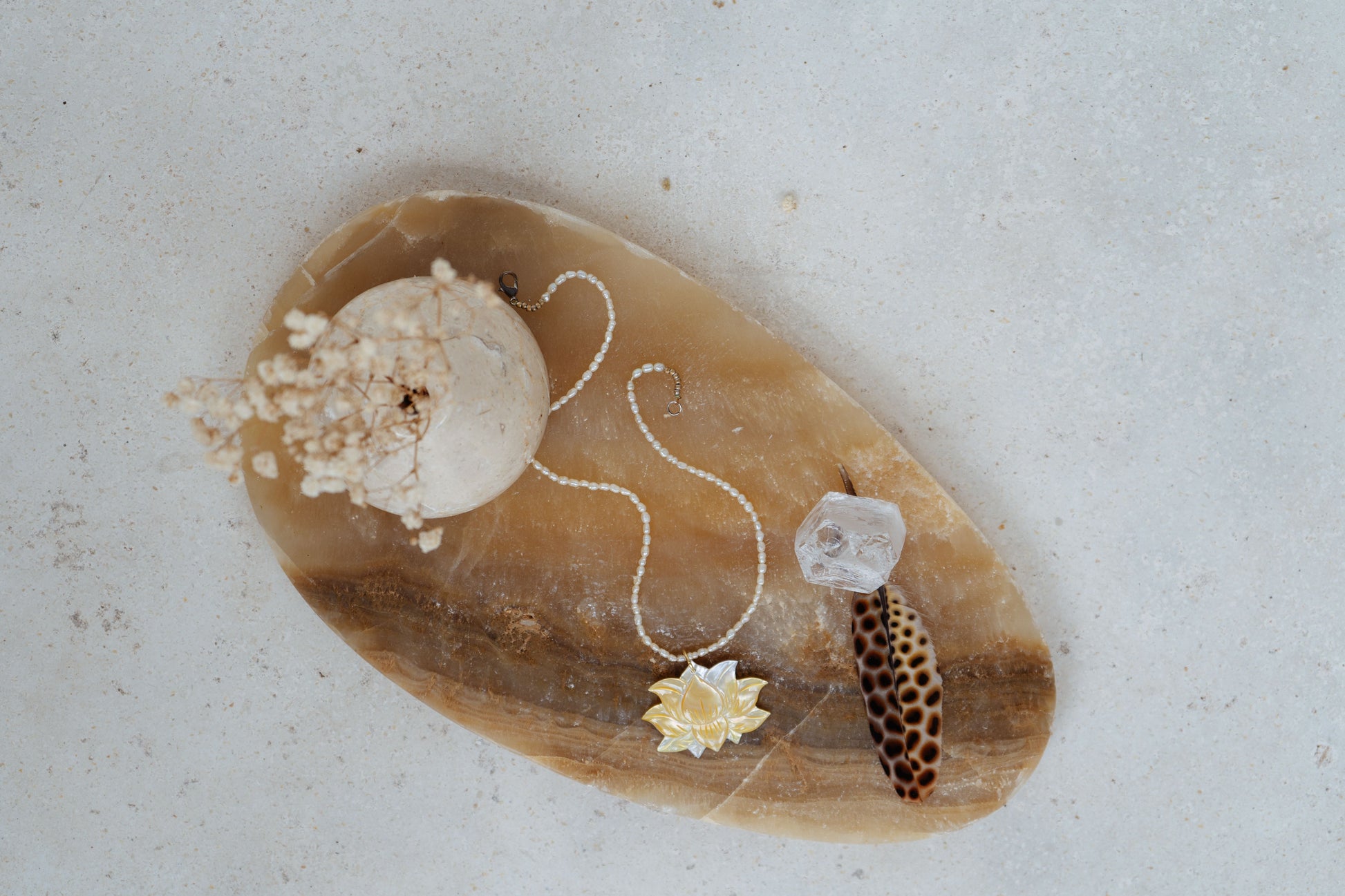 Solaris Lotus Collar Gold Mini Pendant Tiyara Soul Wear