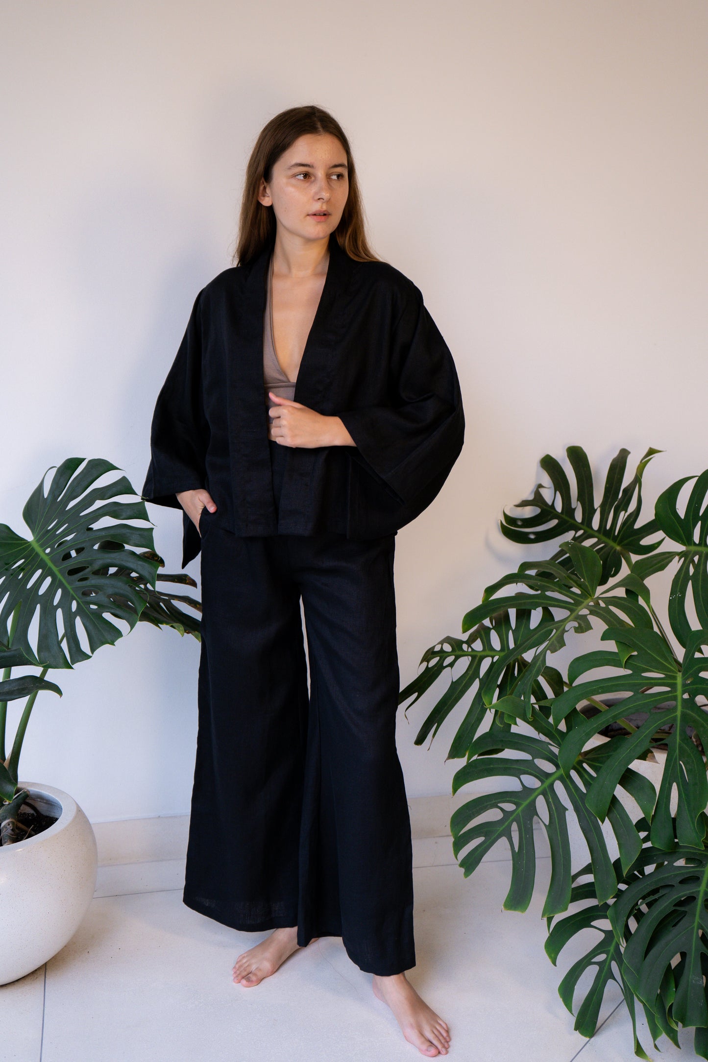 Makoto Kimono - Linen - Black Onyx Tiyara Soul Wear