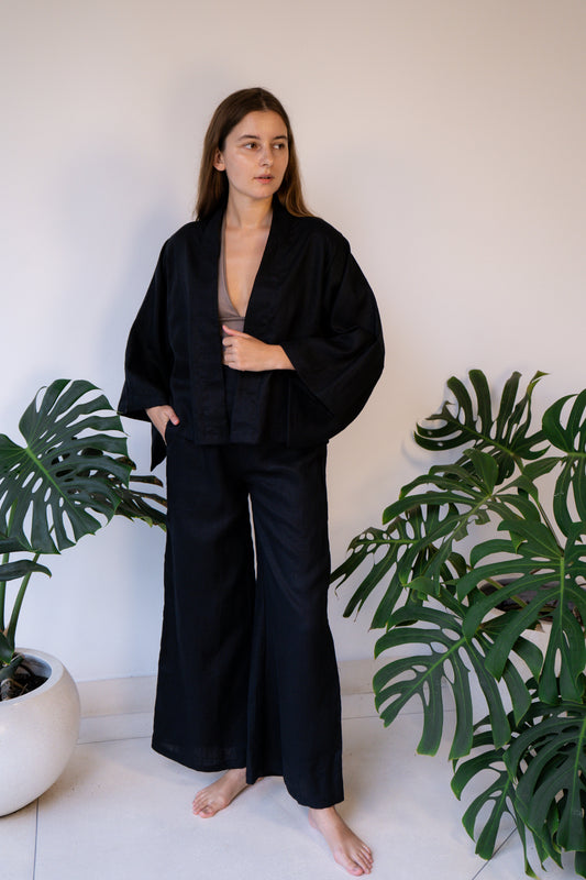 Makoto Kimono - Linen - Black Onyx Tiyara Soul Wear