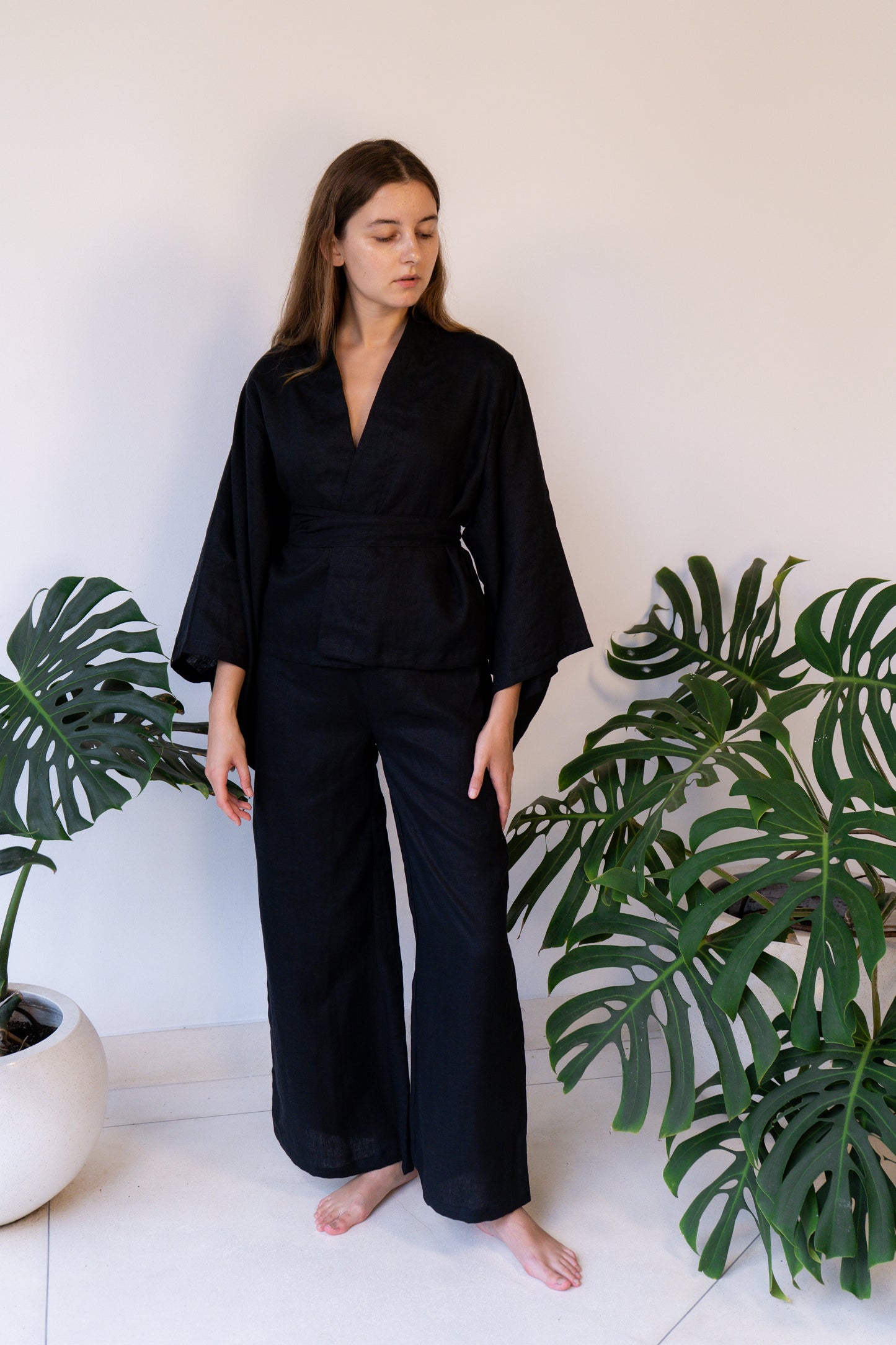 Makoto Kimono - Linen - Black Onyx Tiyara Soul Wear