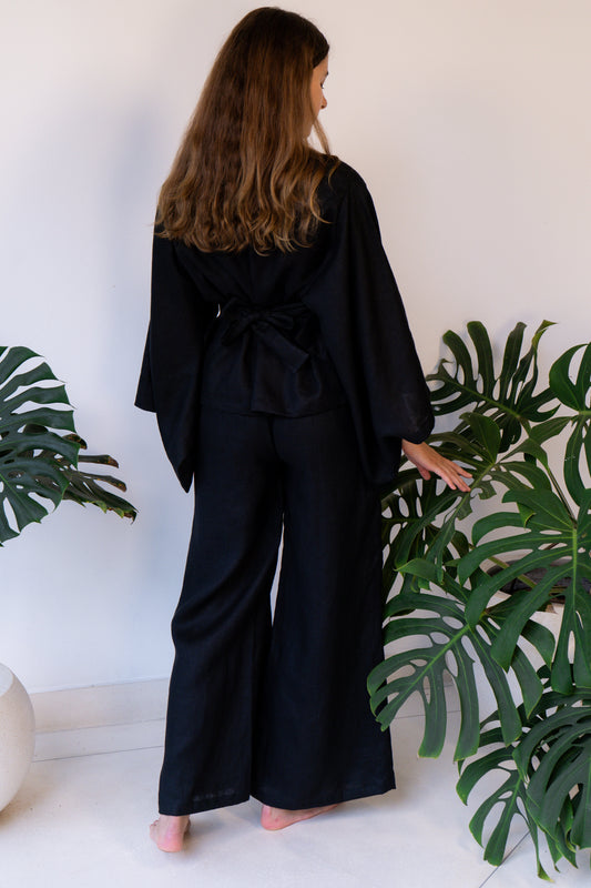 Makoto Kimono - Linen - Black Onyx Tiyara Soul Wear