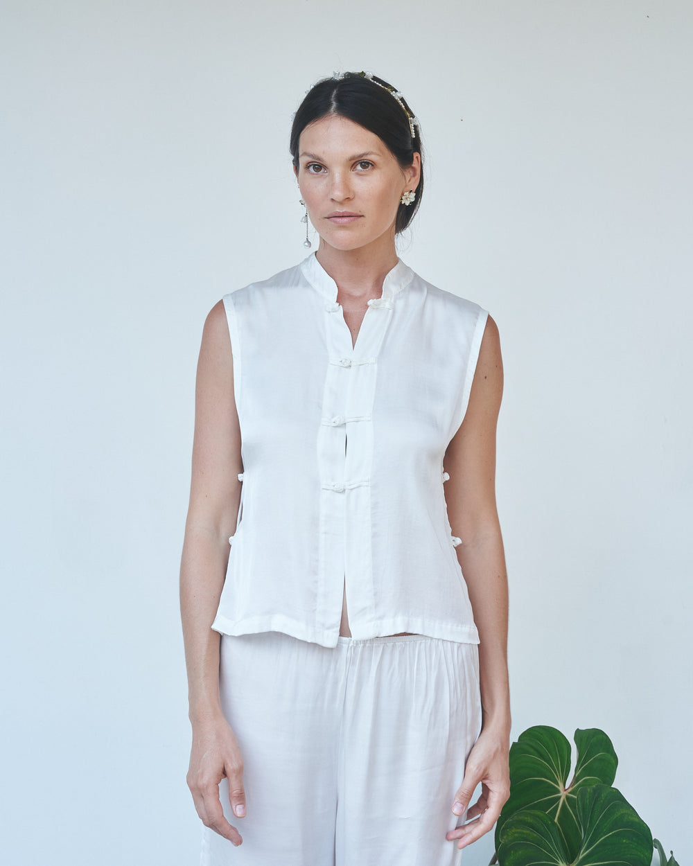 Lin Vest - Silk Viscose - Pearl White Tiyara Soul Wear