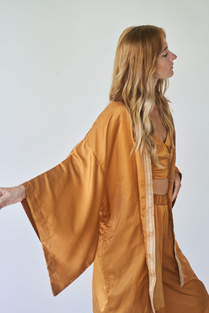 Lee Zhen Kimono - Silk Cotton - Bronze Tiyara Soul Wear