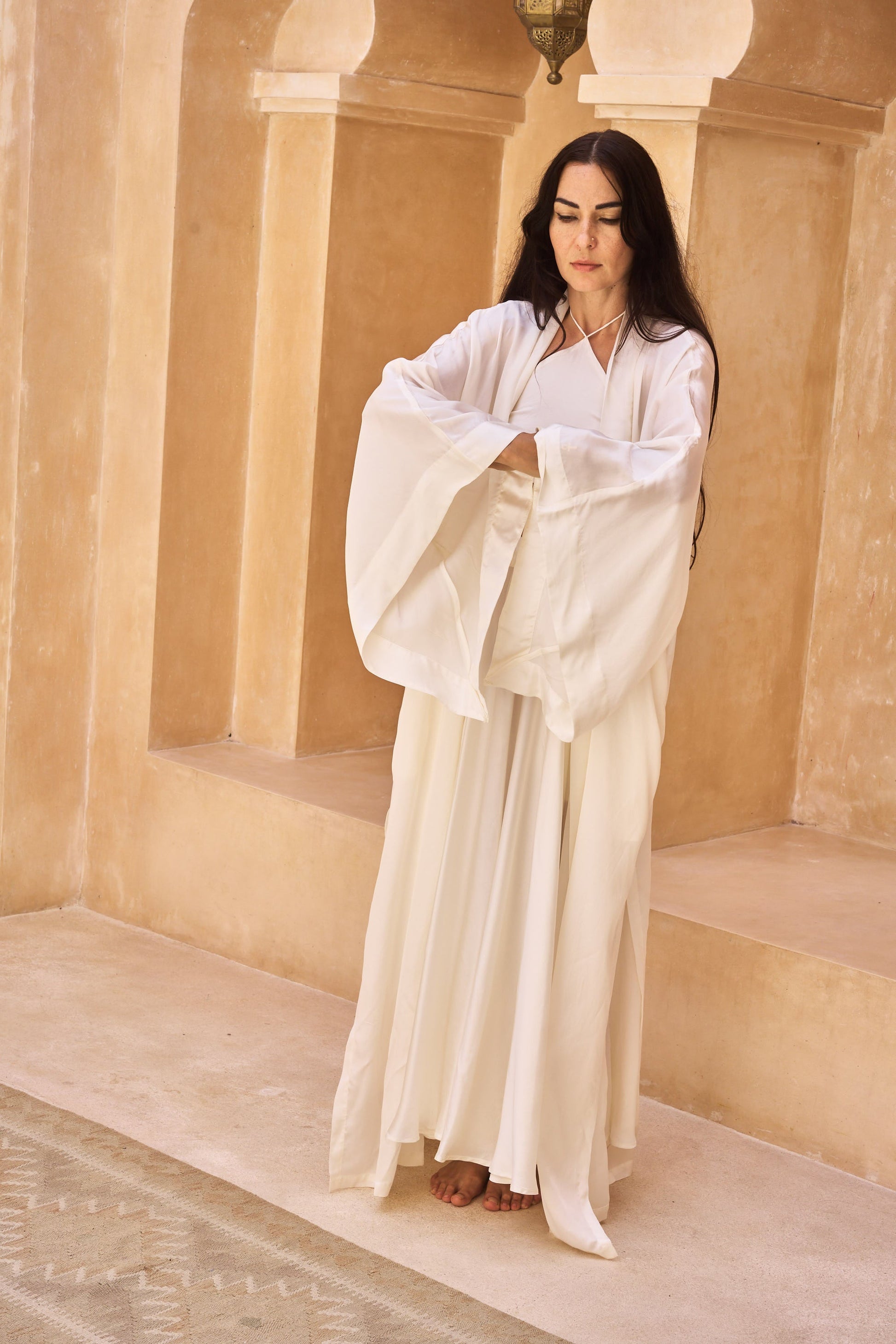 Aset Kimono - Plant Silk - Lotus White Tiyara LLC