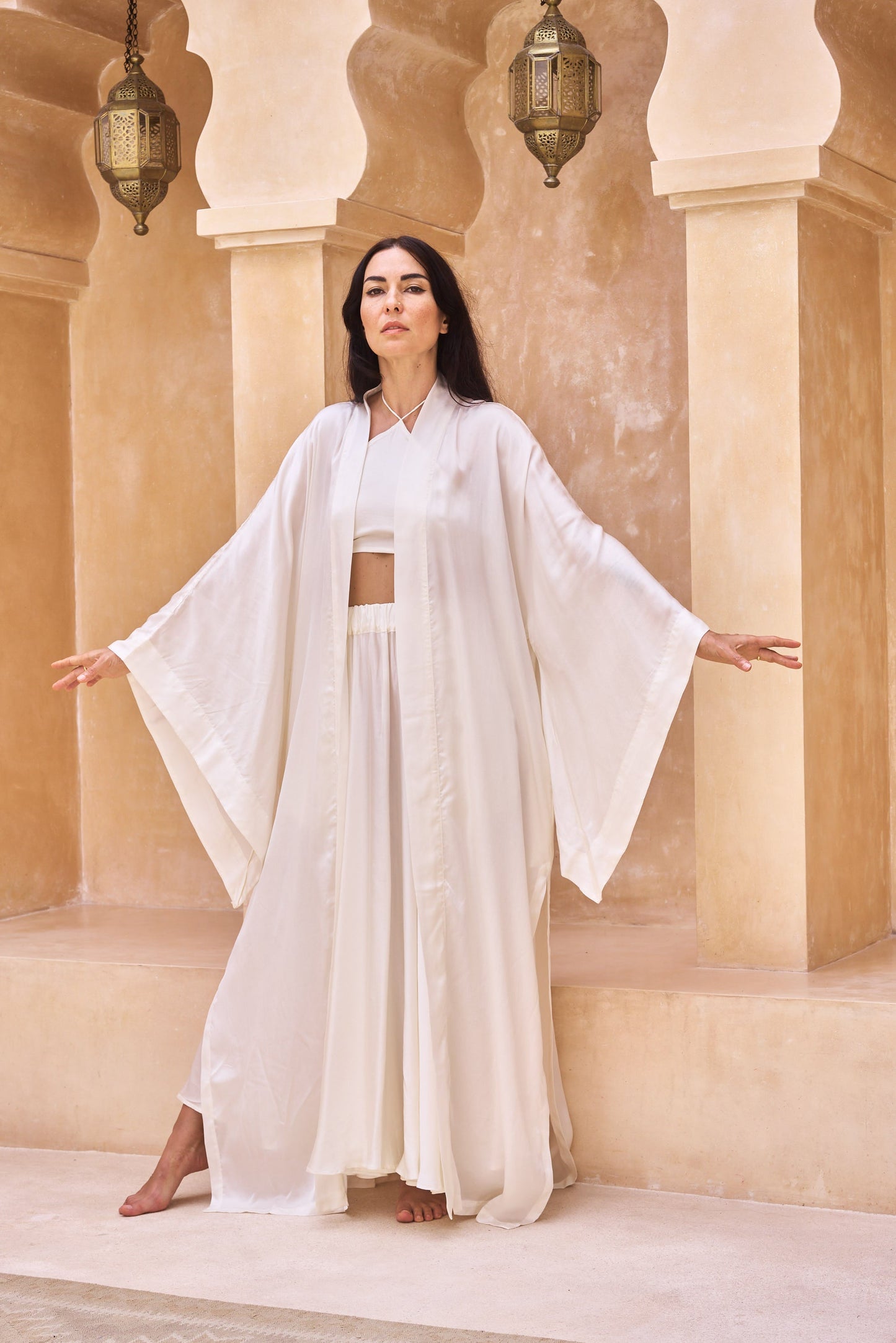 Aset Kimono - Plant Silk - Lotus White Tiyara LLC