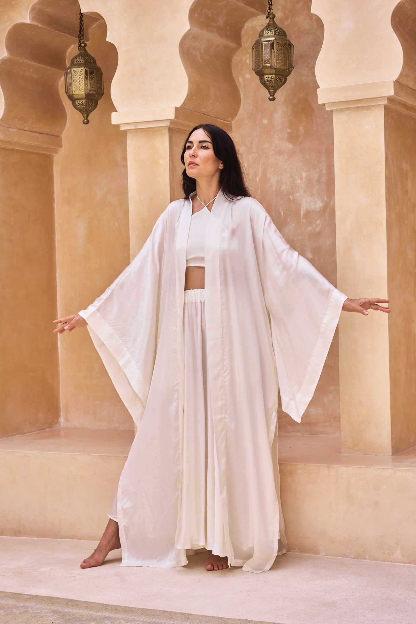 Aset Kimono - Plant Silk - Lotus White Tiyara LLC