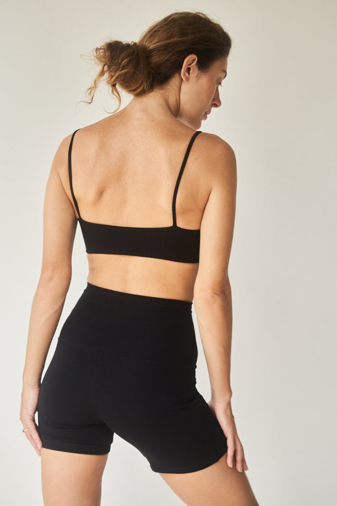 Kaili Short - Plant Bamboo - Black Onyx Tiyara Soul Wear