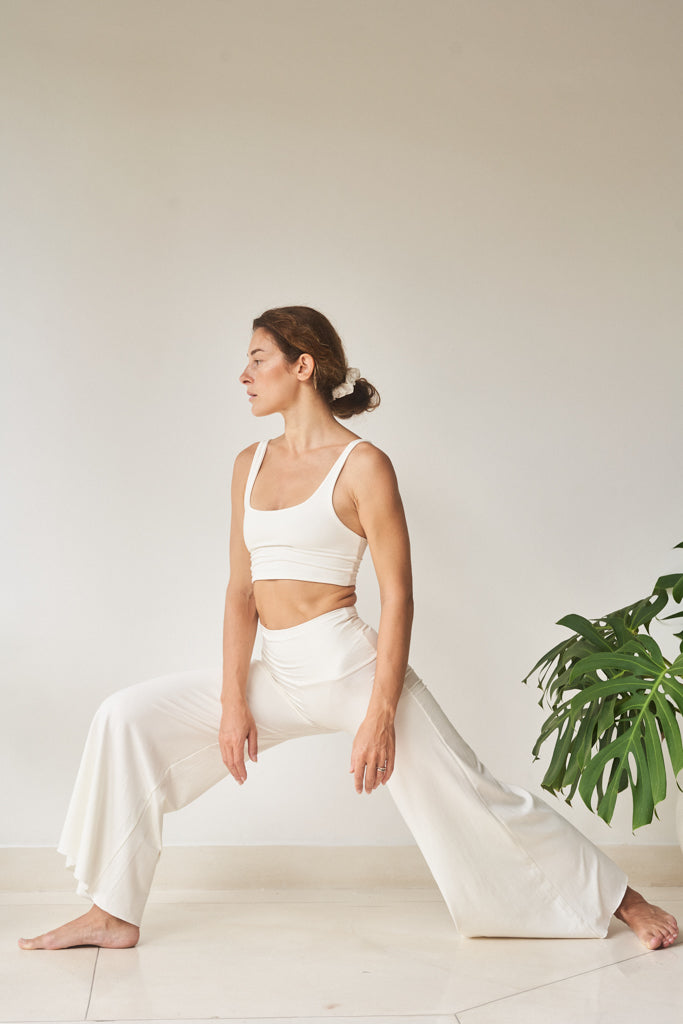 Sia Pant - Bamboo - Pearl White Tiyara Soul Wear