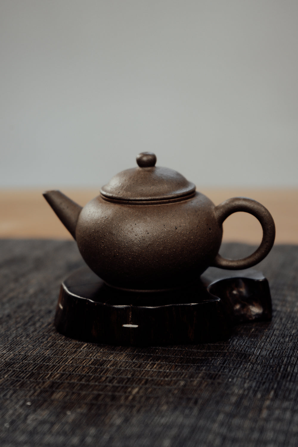 Ebony & Silver Teapot Stand Tiyara LLC