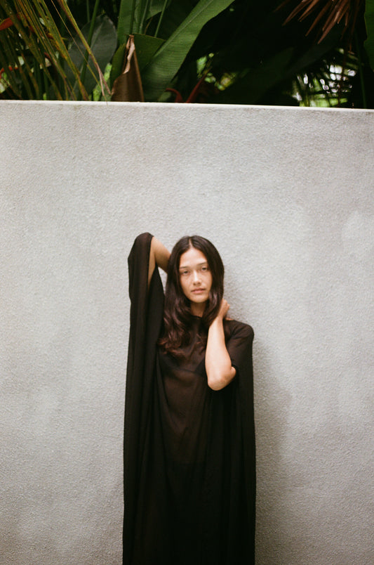 Isis Cape - Silk Crepe - Black Onyx