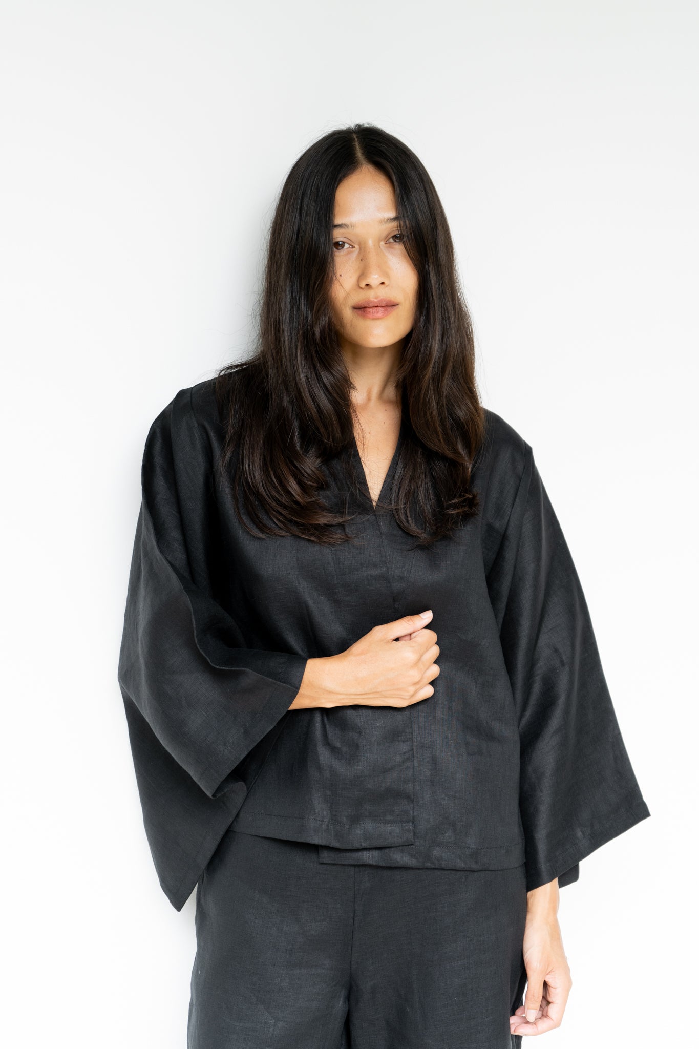 Makoto Kimono - Linen - Black Onyx