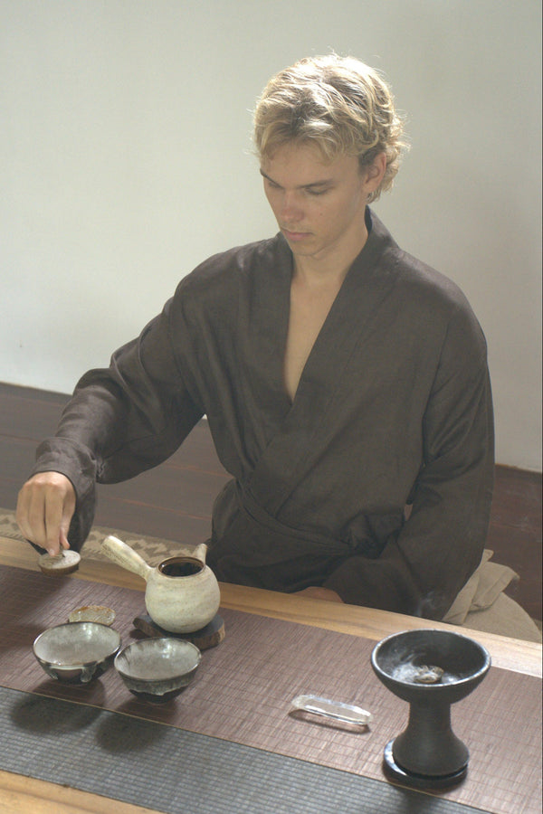 Shen Kimono, Linen, Wood Brown