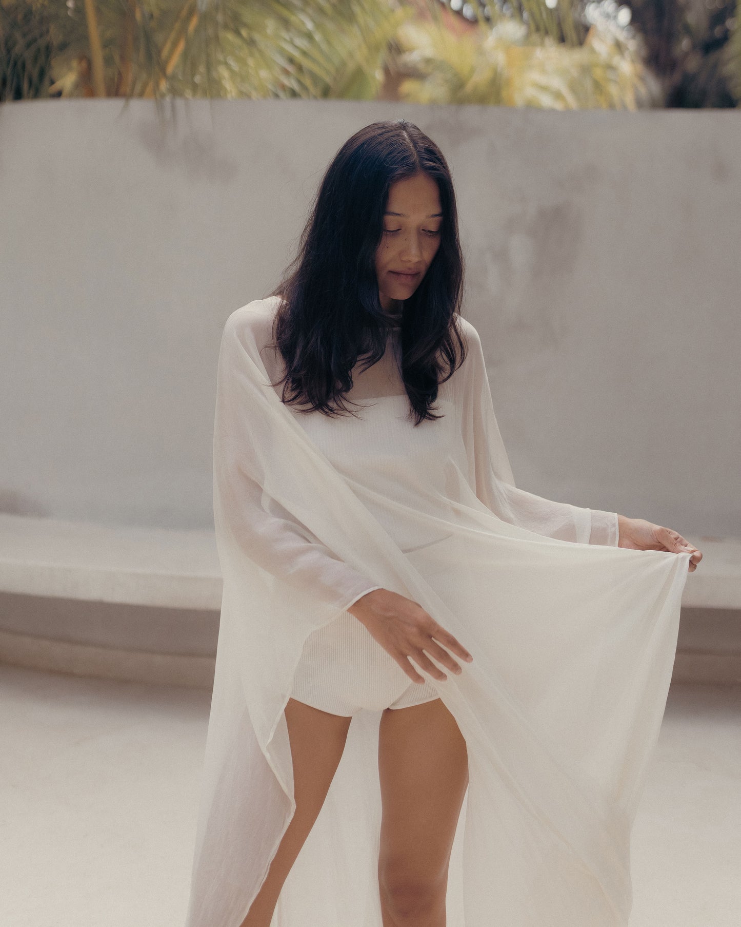 Yun Poncho - Silk - White Lotus