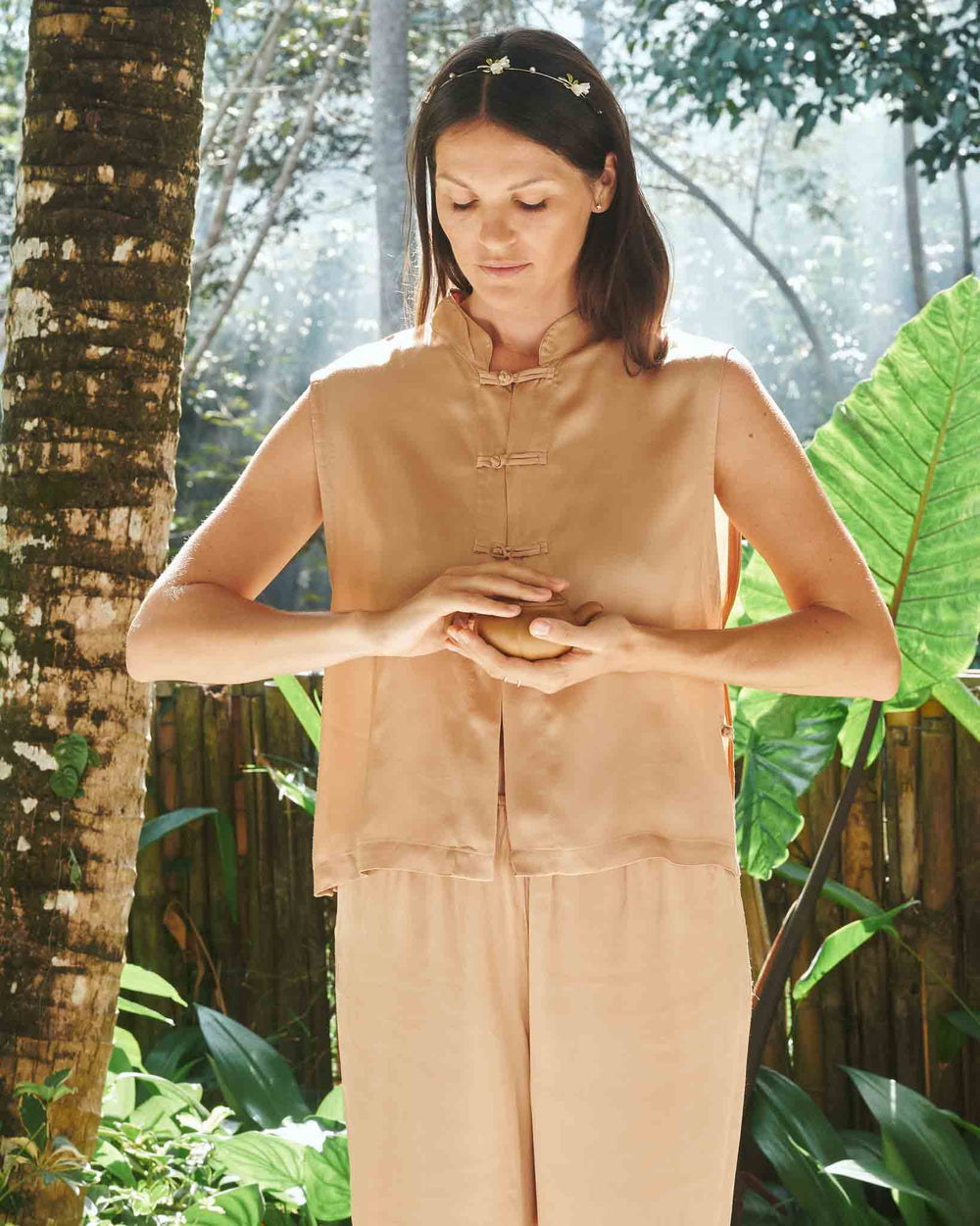 Lin Vest - Silk Tencel - Tan Tiyara Soul Wear