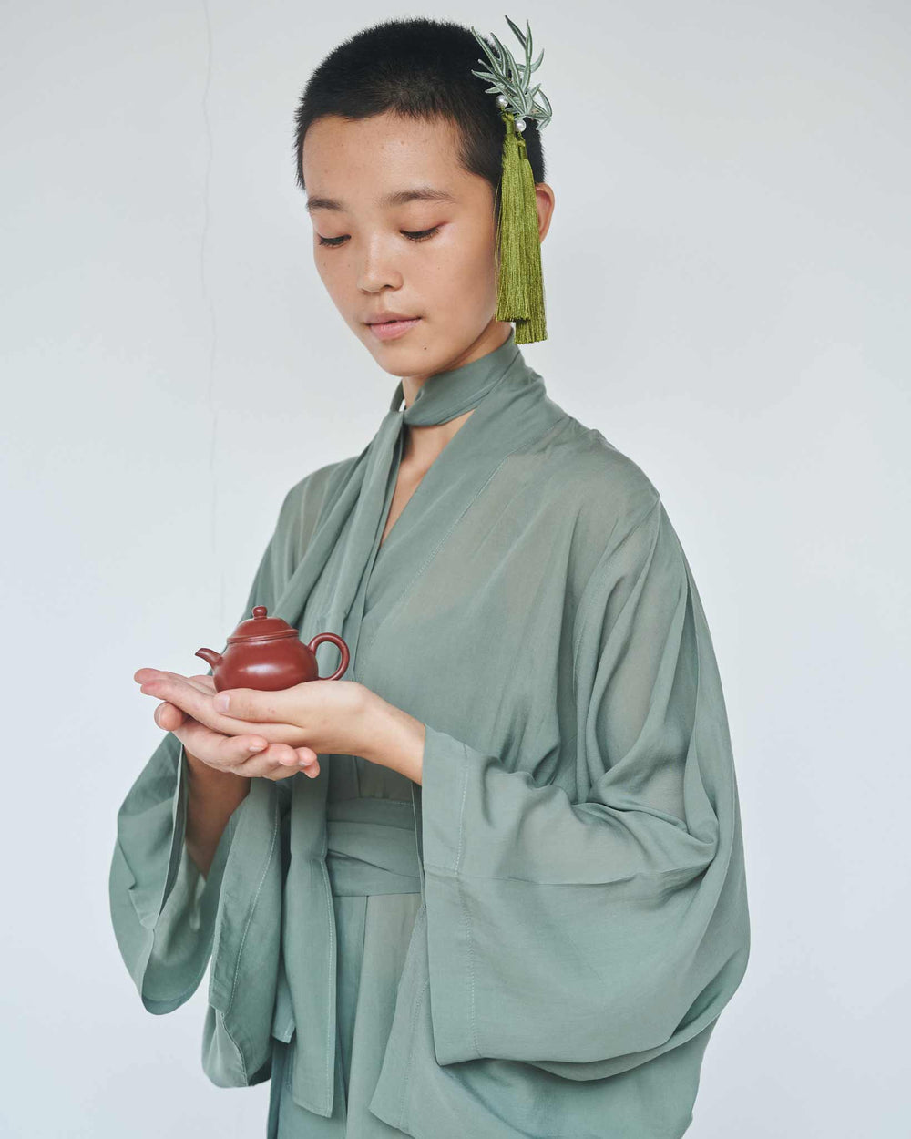 Nuwa Kimono, Tencel, Jade, view 3