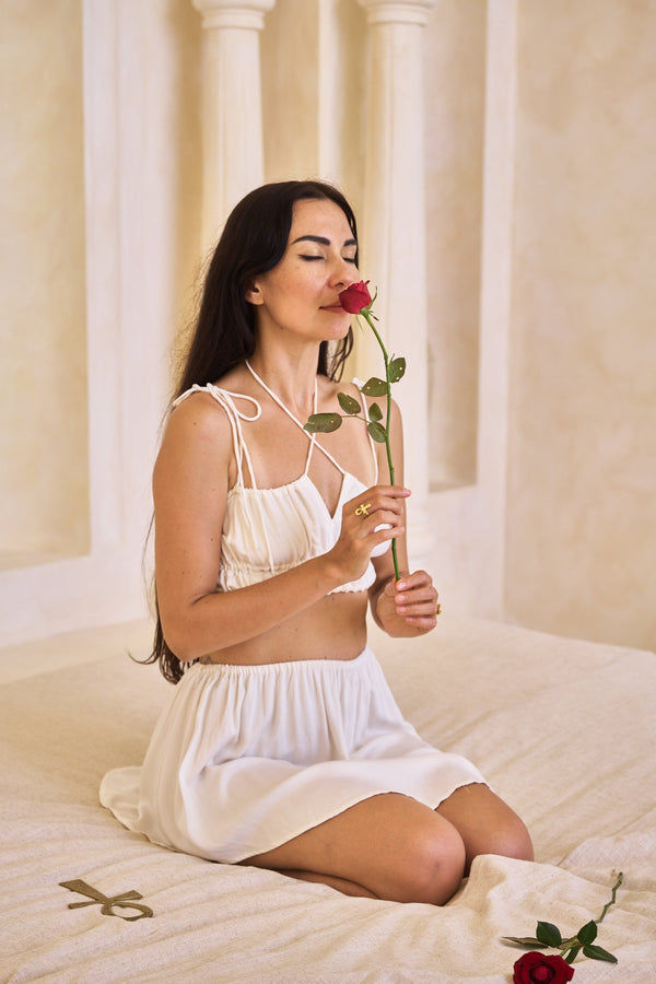 Sahara Skirt - Plant Silk - Lotus White Tiyara LLC
