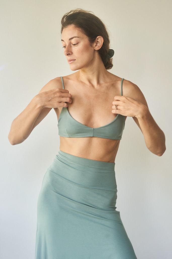 Dewi Top - Plant Viscose - Sage Tiyara Soul Wear