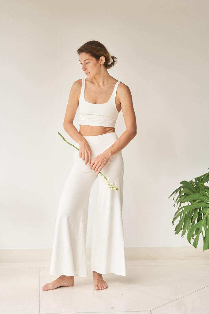 Sia Pant - Bamboo - Pearl White Tiyara Soul Wear