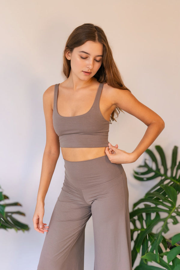 Sia Pant - ECOVERO™ - Stone Gray Tiyara LLC
