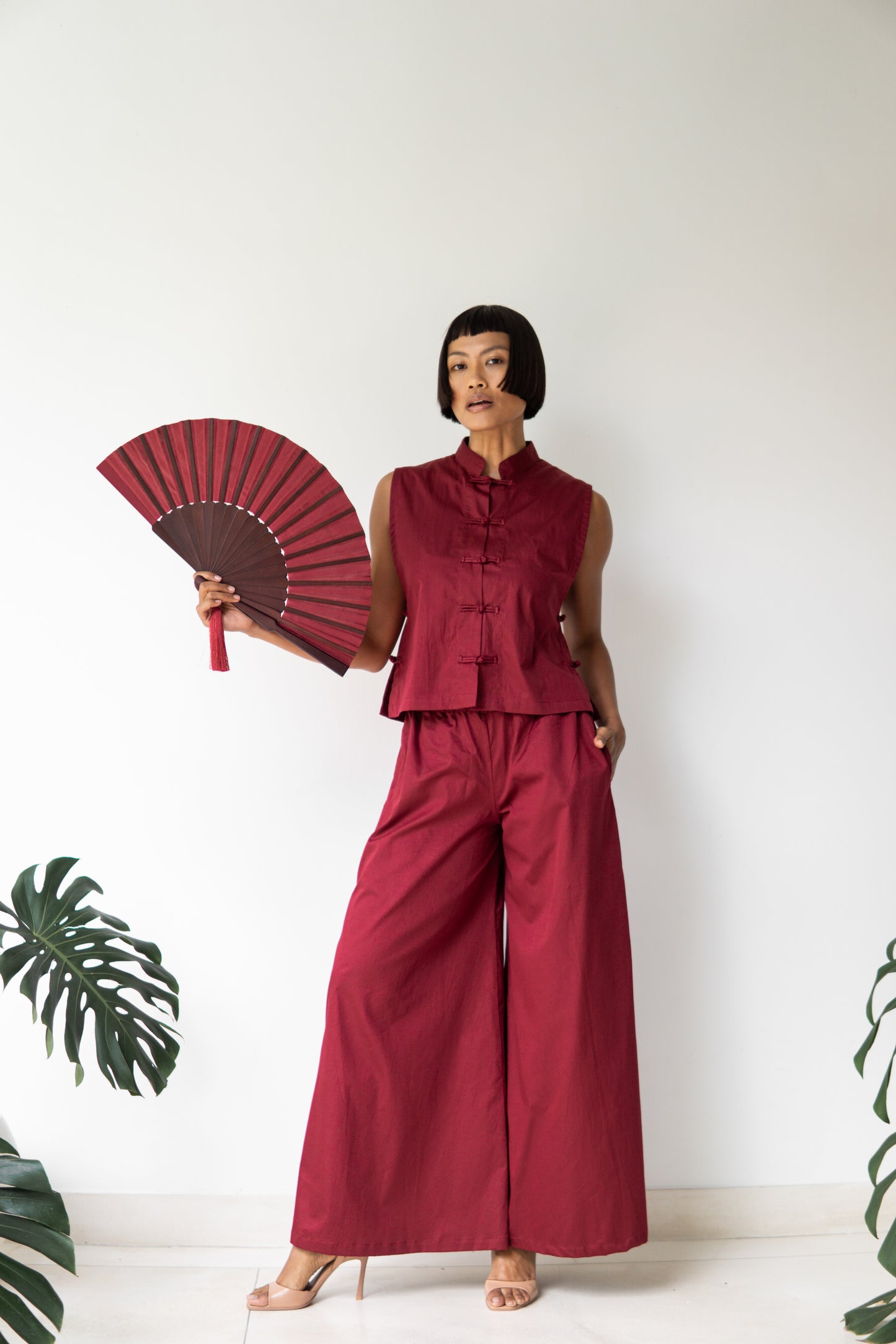 Temple Fan – Silk – Sacred Maroon