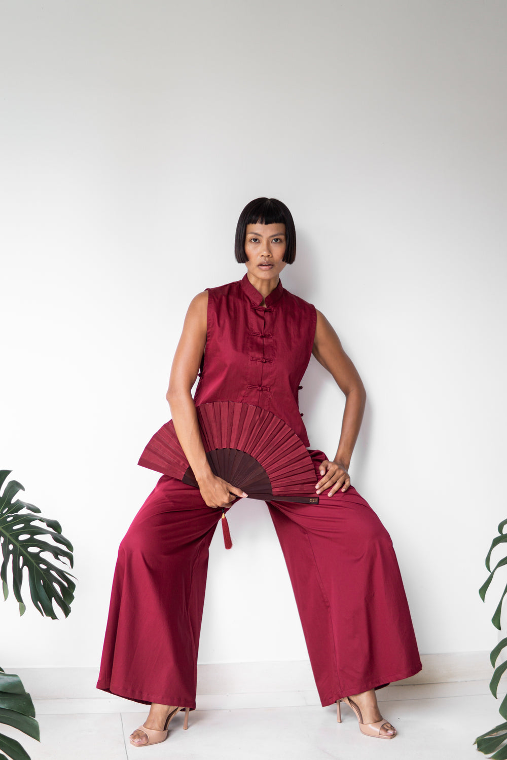 Lin Vest, Cotton, Sacred Maroon