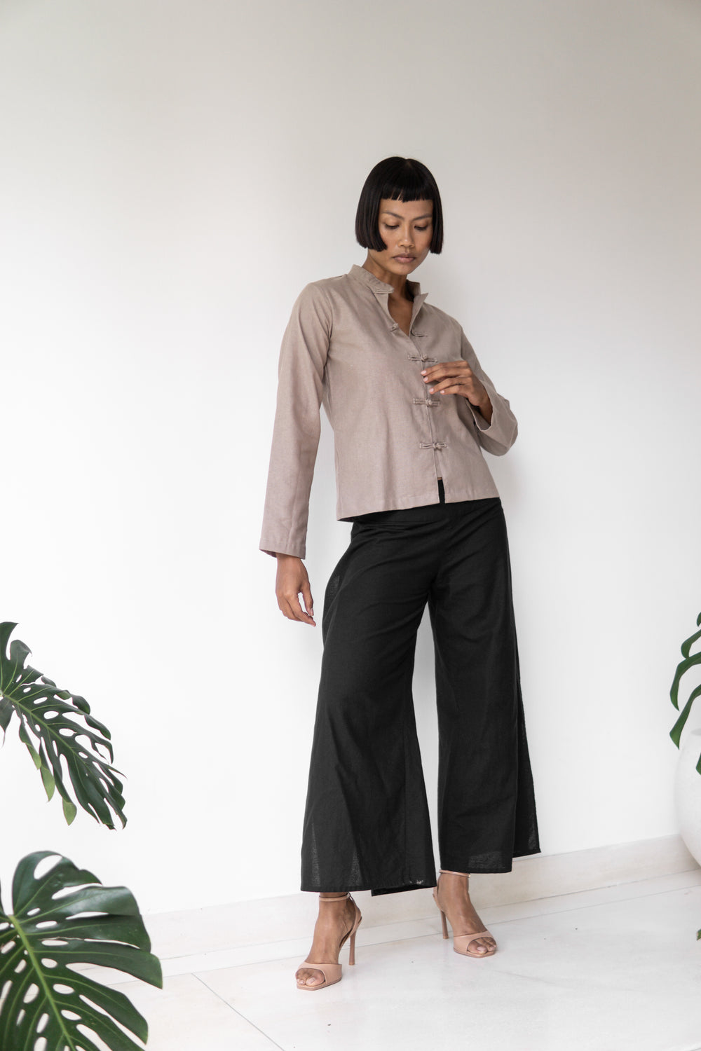 Yori Pant — Linen — Black Jade