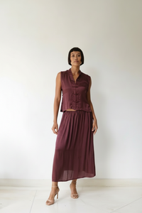 Lin Skirt Autumn Plum, Lyocell silk, studio