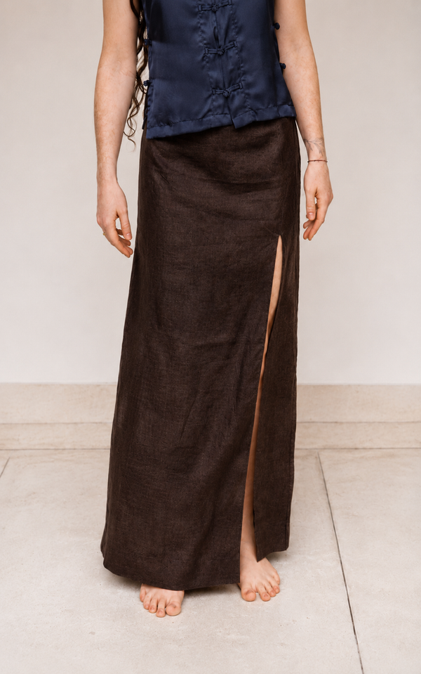 Makoto Skirt in Dark Brown